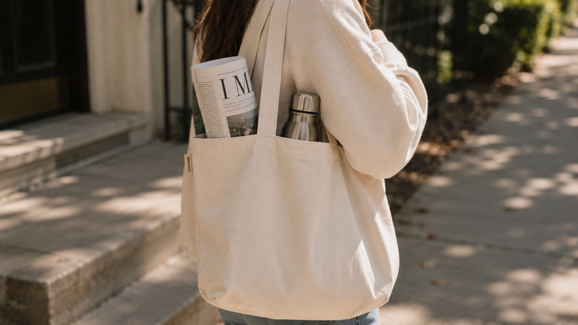 cream canvas tote bag aesthetic college fashion
